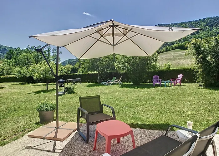Chalet grand jardin, au calme, proche commerces